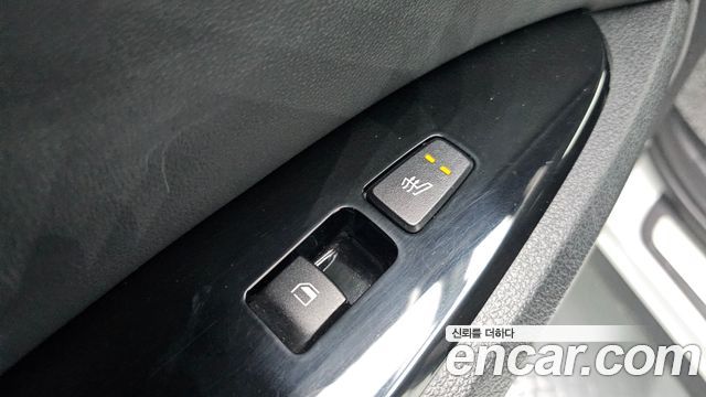 Kia Sportage (V) Diesel 2.0 4WD Nobleless 2022 — фото 19