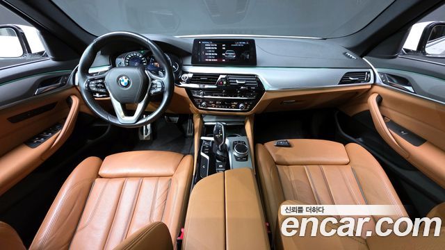 BMW 5 Series (G30) 520d M Sport Special Edition 2018 — фото 7