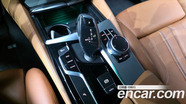 BMW 5 Series (G30) 520d M Sport Special Edition 2018 — фото 9