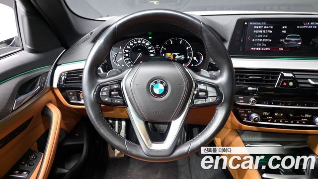 BMW 5 Series (G30) 520d M Sport Special Edition 2018 — фото 13
