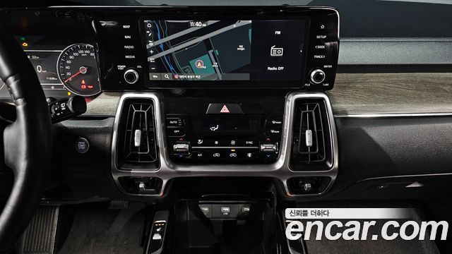 Kia Sorento (IV) Diesel 2.2 2WD Trendy 2022 — фото 17