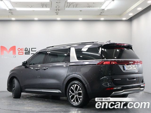 Kia Carnival (IV) Gasoline 9-Seater Noblesse 2023 — фото 4
