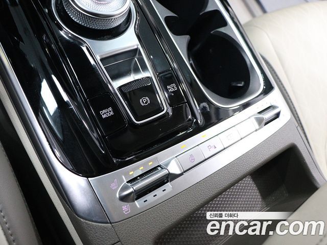 Kia Carnival (IV) Gasoline 9-Seater Noblesse 2023 — фото 10