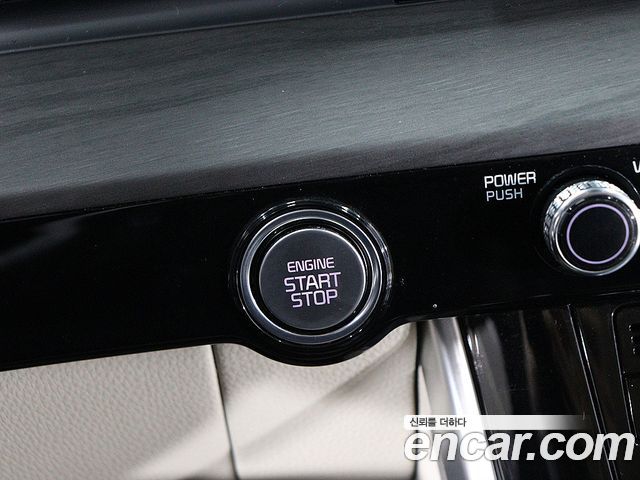 Kia Carnival (IV) Gasoline 9-Seater Noblesse 2023 — фото 15