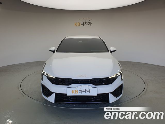 Kia K5 (III) 1.6 Turbo Signature 2024 — фото 3
