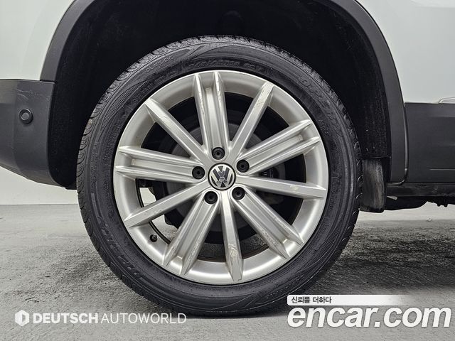 Volkswagen Tiguan 2.0 TDI  Premium 5N 2016 — фото 5