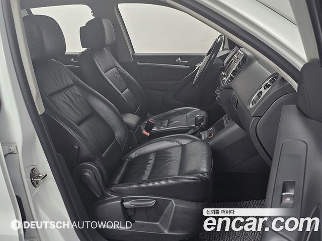 Volkswagen Tiguan 2.0 TDI  Premium 5N 2016 — фото 10