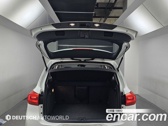 Volkswagen Tiguan 2.0 TDI  Premium 5N 2016 — фото 24