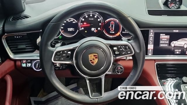 Porsche Panamera (971) 3.0 AWD 2018 — фото 9
