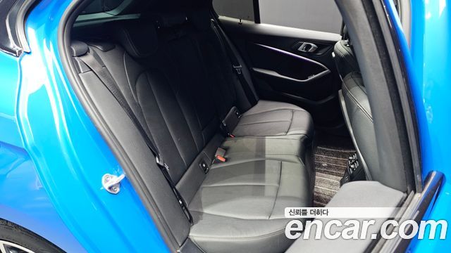 BMW 1 Series (F40) 120i M Sports 2022 — фото 12
