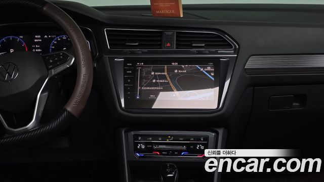 Volkswagen Tiguan Allspace 2.0 TSI Prestige 2022 — фото 14