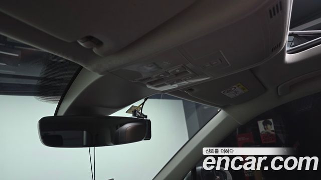 Volkswagen Tiguan Allspace 2.0 TSI Prestige 2022 — фото 19