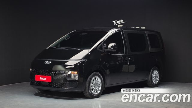 Hyundai Staria Tourer 9-Seater Modern 2022 — фото 1