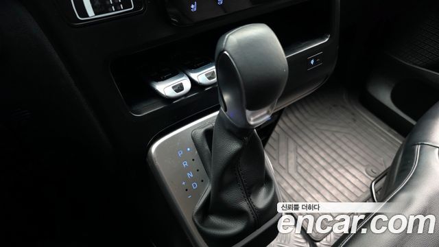 Hyundai Staria Tourer 9-Seater Modern 2022 — фото 9