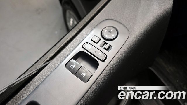 Hyundai Staria Tourer 9-Seater Modern 2022 — фото 14