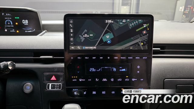 Hyundai Staria Tourer 9-Seater Modern 2022 — фото 19
