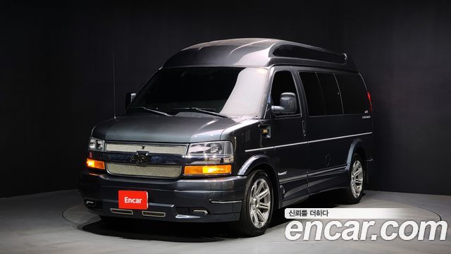 Chevrolet Express Van 6.0 2017 — фото 1