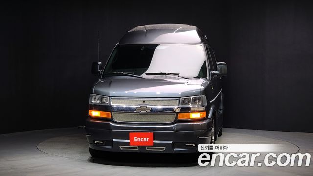 Chevrolet Express Van 6.0 2017 — фото 3