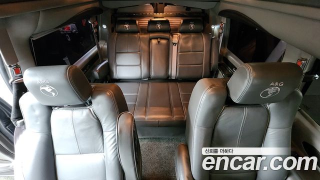 Chevrolet Express Van 6.0 2017 — фото 19