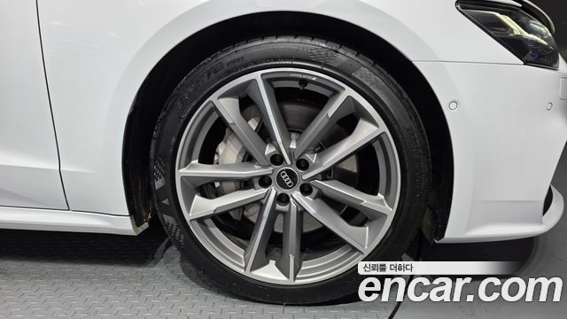 Audi A7 (4K) 55 TFSI Quattro Premium 2022 — фото 5