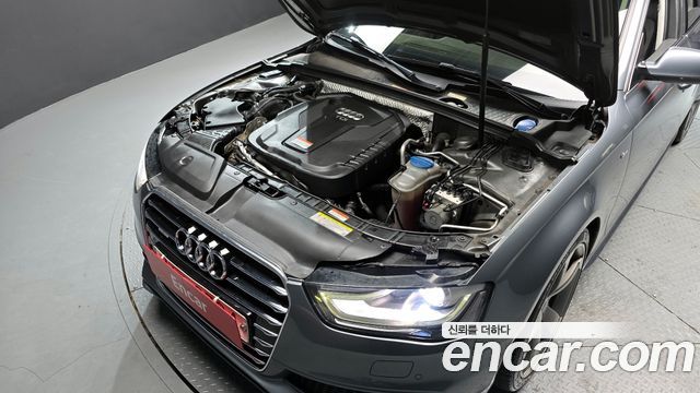 Audi A4 35 TDI Quattro Prestige B8 2016 — фото 6