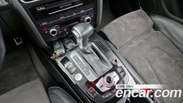 Audi A4 35 TDI Quattro Prestige B8 2016 — фото 9