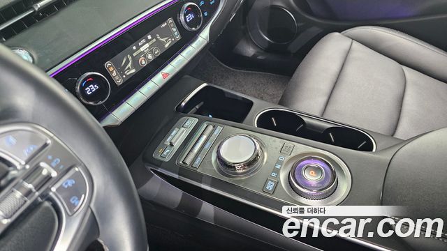 Genesis GV70 2.5T Gasoline 2WD 2023 — фото 9
