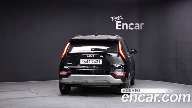 Kia Niro Prestige 2022 — фото 4