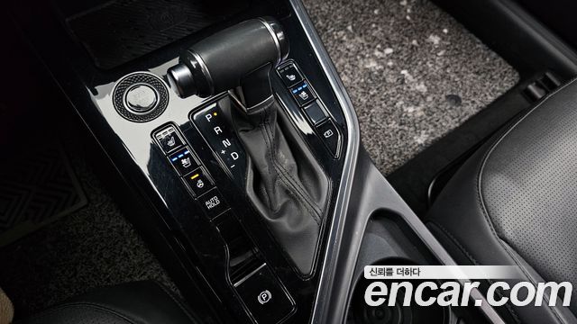 Kia Niro Prestige 2022 — фото 9