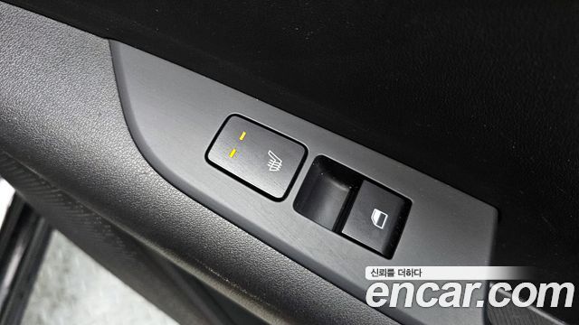 Kia Niro Prestige 2022 — фото 17