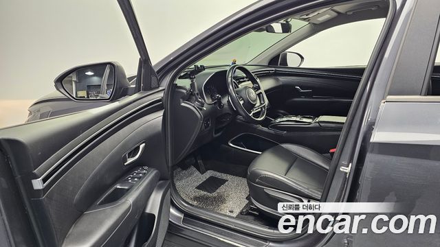 Hyundai Tucson (NX4) Gasoline 1.6 Turbo 4WD Premium 2021 — фото 10