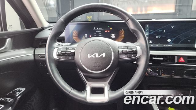 Kia K5 (III) 2.0 LPi(Rent) Trendy 2024 — фото 13