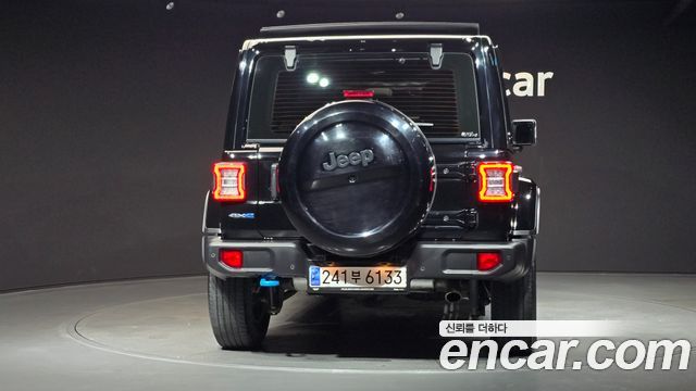 Jeep Wrangler (JL) 2.0 Overland Power Top 4Door 4xe 2022 — фото 4