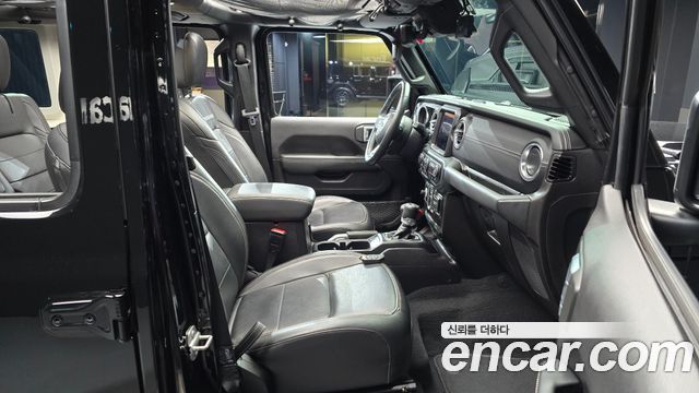 Jeep Wrangler (JL) 2.0 Overland Power Top 4Door 4xe 2022 — фото 11