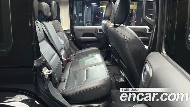 Jeep Wrangler (JL) 2.0 Overland Power Top 4Door 4xe 2022 — фото 13