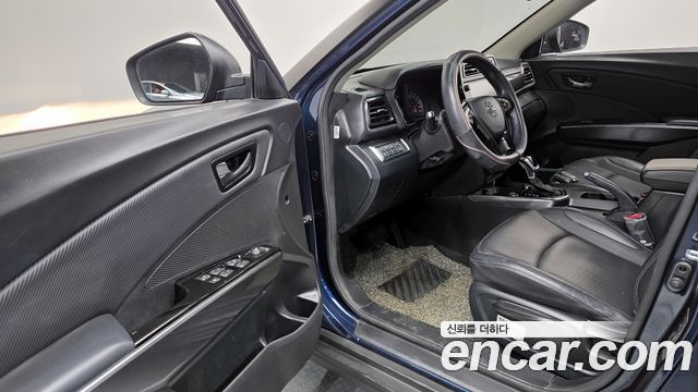 KG Mobility (SsangYong) Very New Tivoli Gasoline 1.5 2WD V3 2022 — фото 11