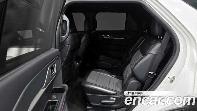 Ford Explorer (VI) 2.3 ST-Line 4WD 2025 — фото 24