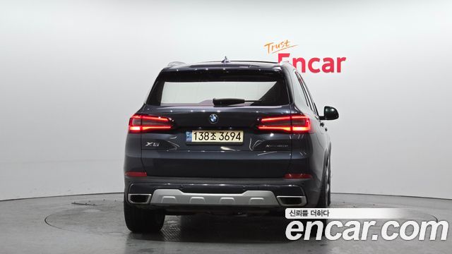 BMW X5 (G05) xDrive 45e xLine 2021 — фото 4