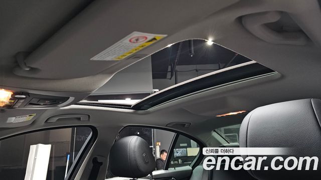 BMW 5 Series (F10) 520d xDrive 2015 — фото 17