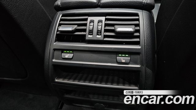 BMW 5 Series (F10) 520d xDrive 2015 — фото 19