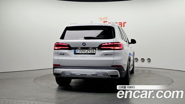 BMW X5 (G05) xDrive 40i xLine 2022 — фото 4
