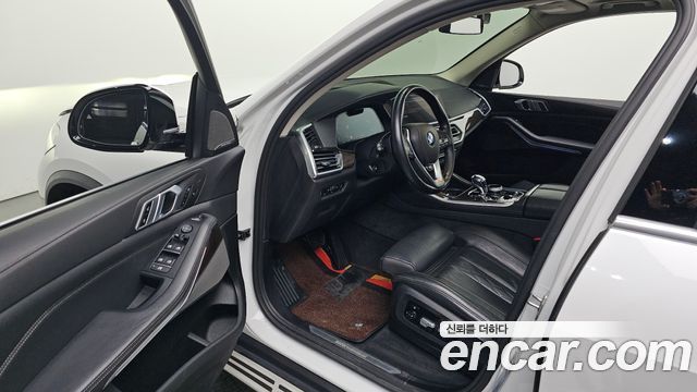 BMW X5 (G05) xDrive 40i xLine 2022 — фото 10