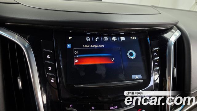 Cadillac Escalade 6.2 ESV 4th 2019 — фото 16