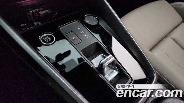 Audi A3 (8Y) 40 TFSI Premium 2024 — фото 9