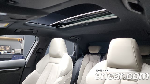 Audi A3 (8Y) 40 TFSI Premium 2024 — фото 19