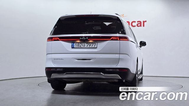 Kia Carnival (IV) Diesel 7-Seater Signature 2022 — фото 4