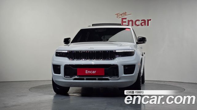 Jeep Grand Cherokee (WL) 3.6 Overland 2023 — фото 3