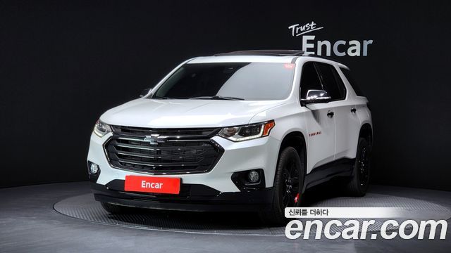 Chevrolet Traverse 3.6 AWD Redline 2021 — фото 1
