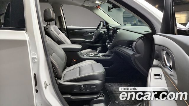 Chevrolet Traverse 3.6 AWD Redline 2021 — фото 10