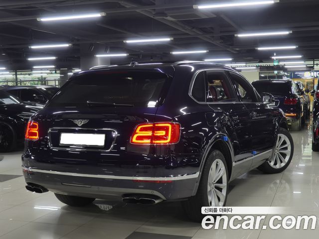 Bentley Bentayga 4.0 V8 2020 — фото 3